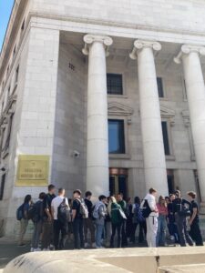 Read more about the article Students Visiting the Croatian National Bank